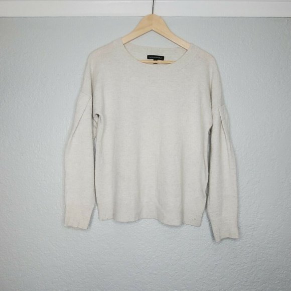 Banana Republic Other - Banana Republic Size Small Pullover Sweater Round Neck Ivory Color Wool Blend